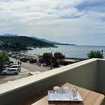 Vila Islands View