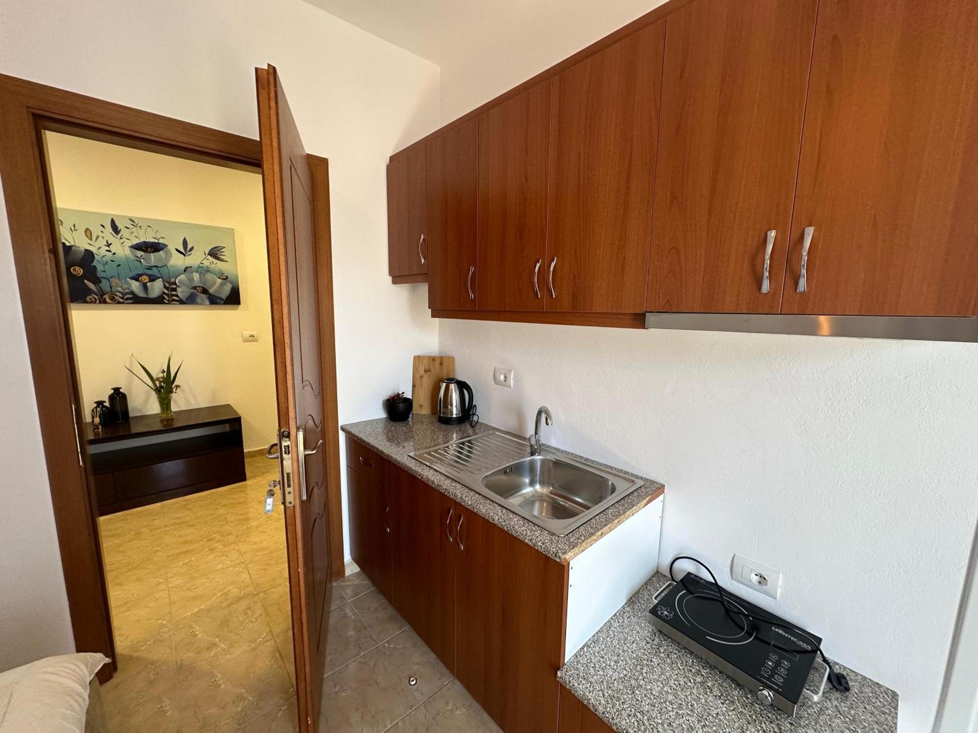 Islands View Hotel 3*